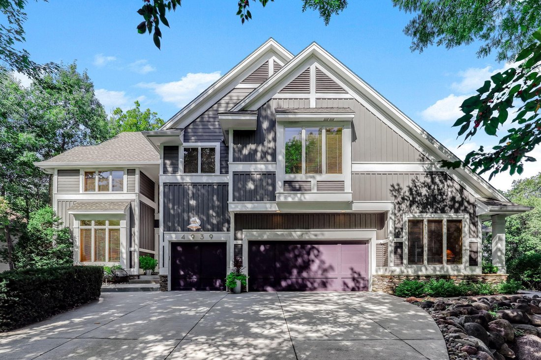 House in Eagan, Minnesota, United States 1 - 18876802