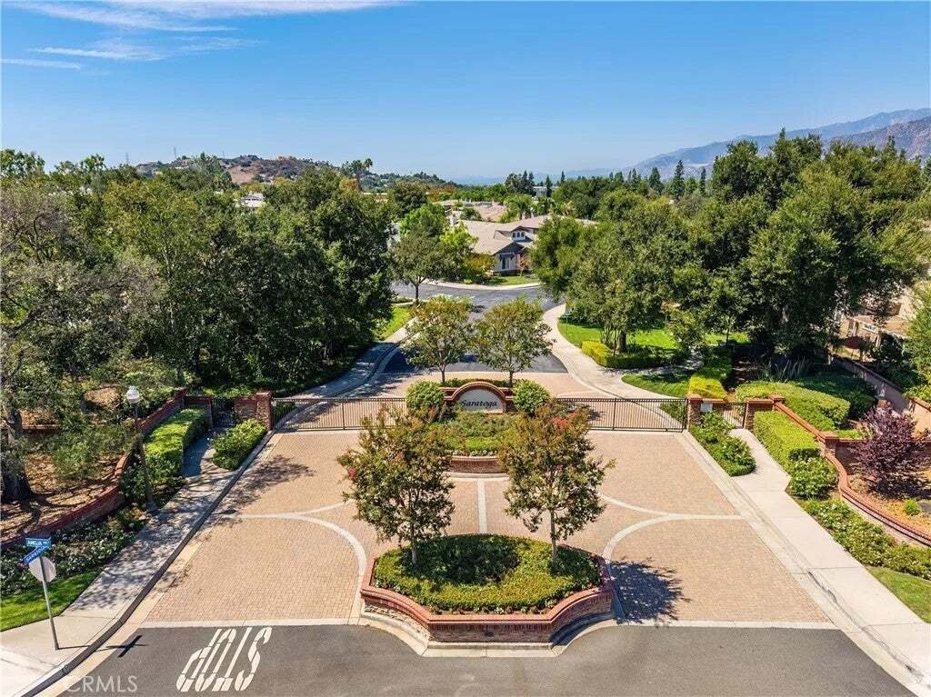 Condo in Glendora, California, United States 3 - 18876726