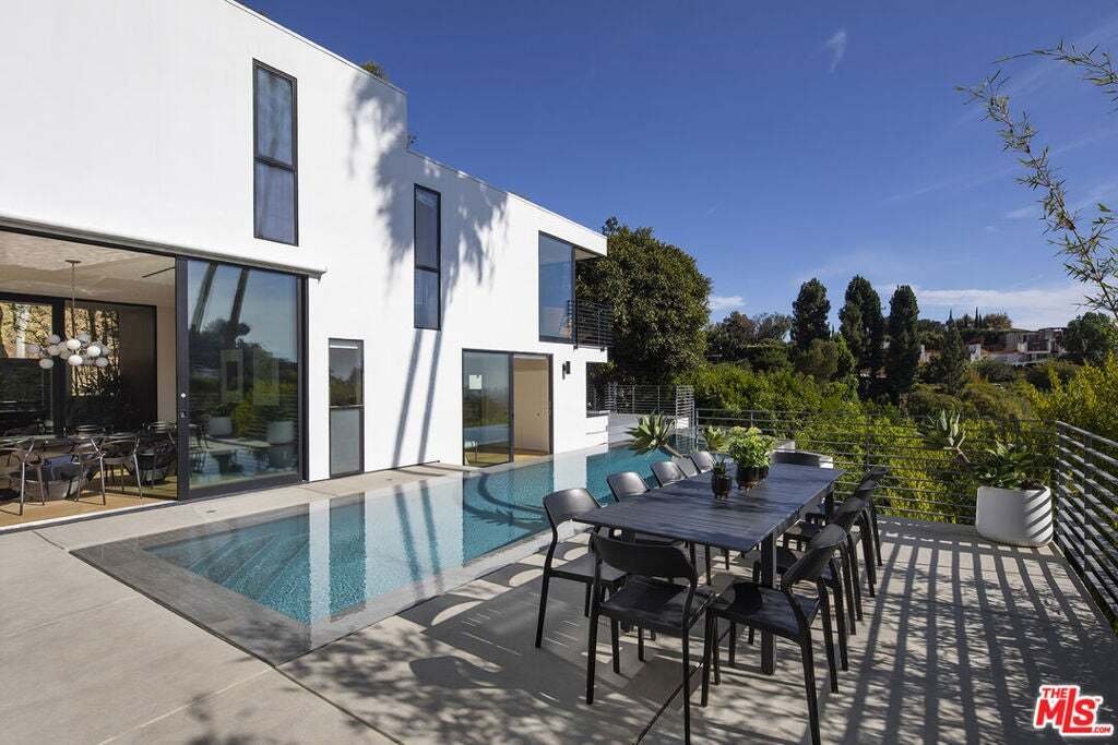 House in Los Angeles, California, United States 3 - 18876762
