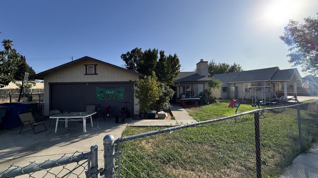 Fresno, California, United States 3 - 18876674