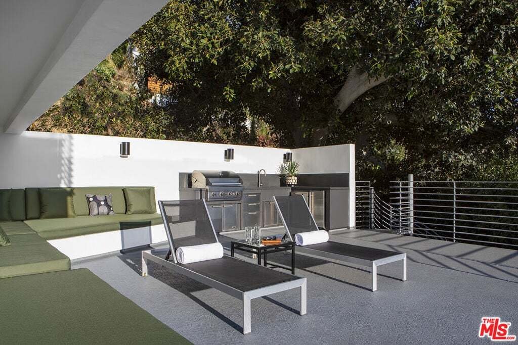 House in Los Angeles, California, United States 5 - 18876762