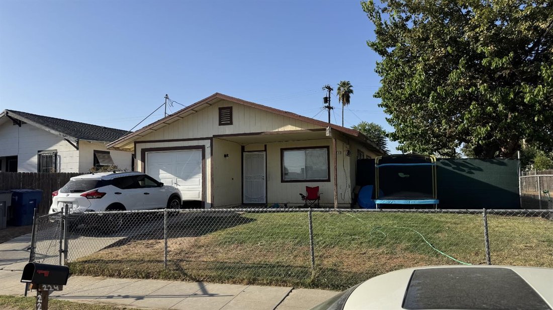 Fresno, California, United States 4 - 18876674