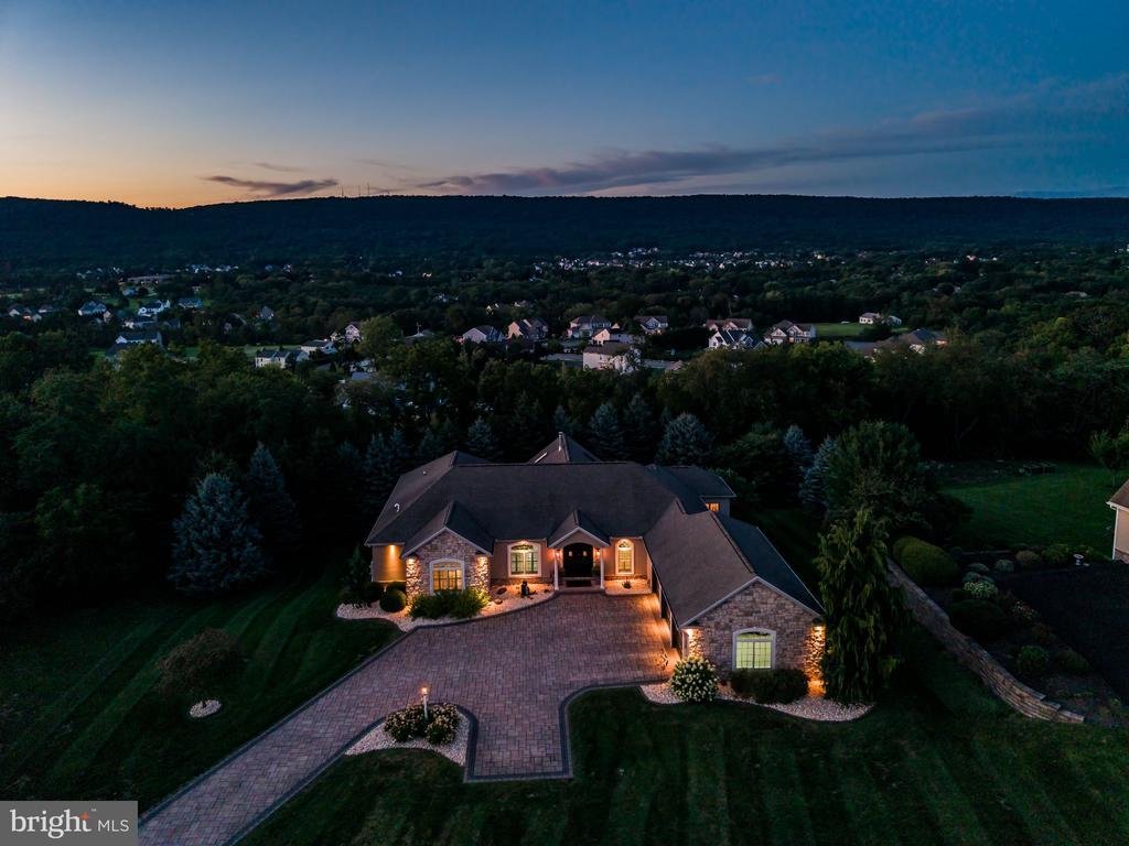 House in Mechanicsburg, Pennsylvania, United States 4 - 18876827