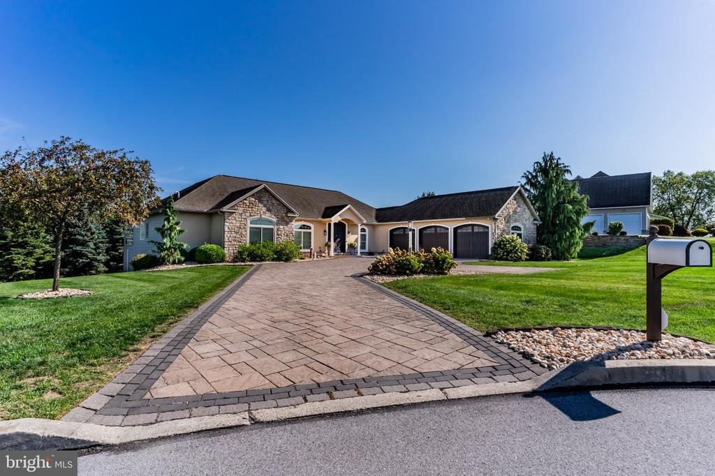 House in Mechanicsburg, Pennsylvania, United States 2 - 18876827