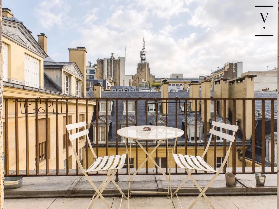 Apartment in Sainte Avoie, Paris 3e Arrondissement, Paris 1 - 17843679