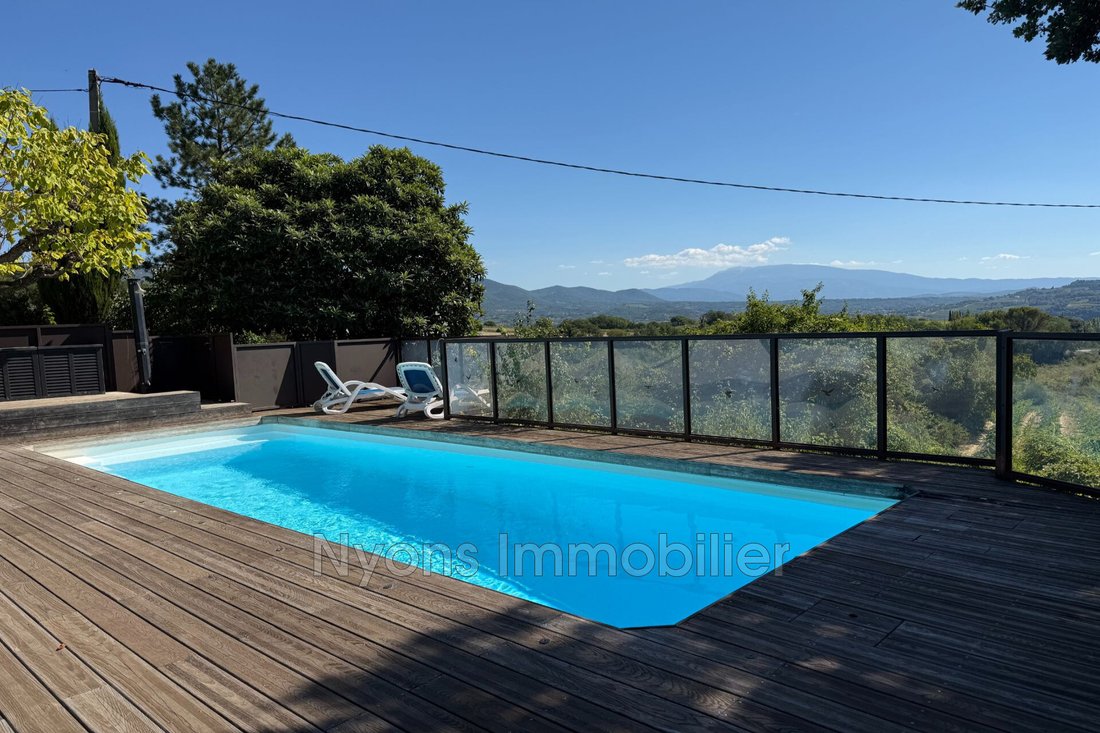 Villa en Vinsobres, Auvernia-Ródano-Alpes, Francia 1 - 18437749