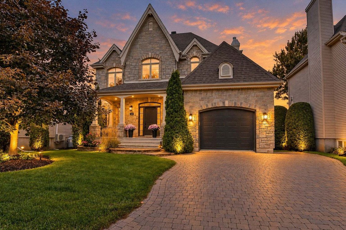 Maison à Blainville, Québec, Canada 1 - 18877394
