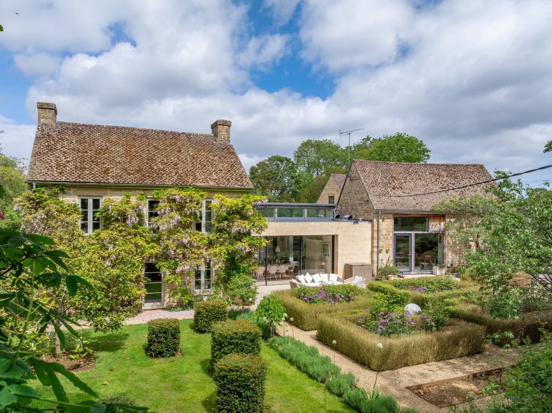 House in Charlbury, England 1 - 18877282