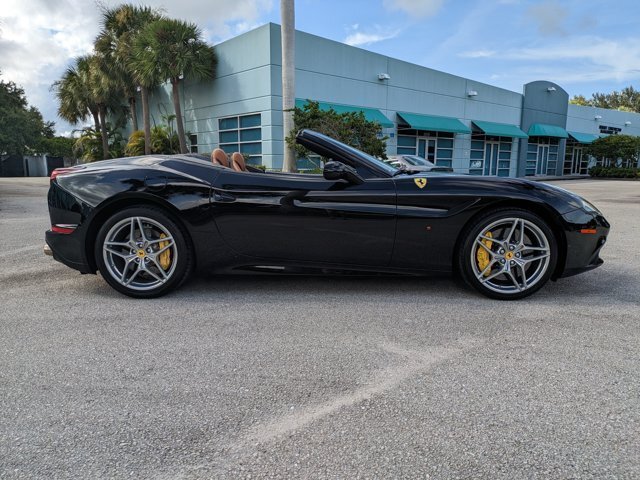 Cabriolet in Vero Beach, FL, United States 3 - 18877497