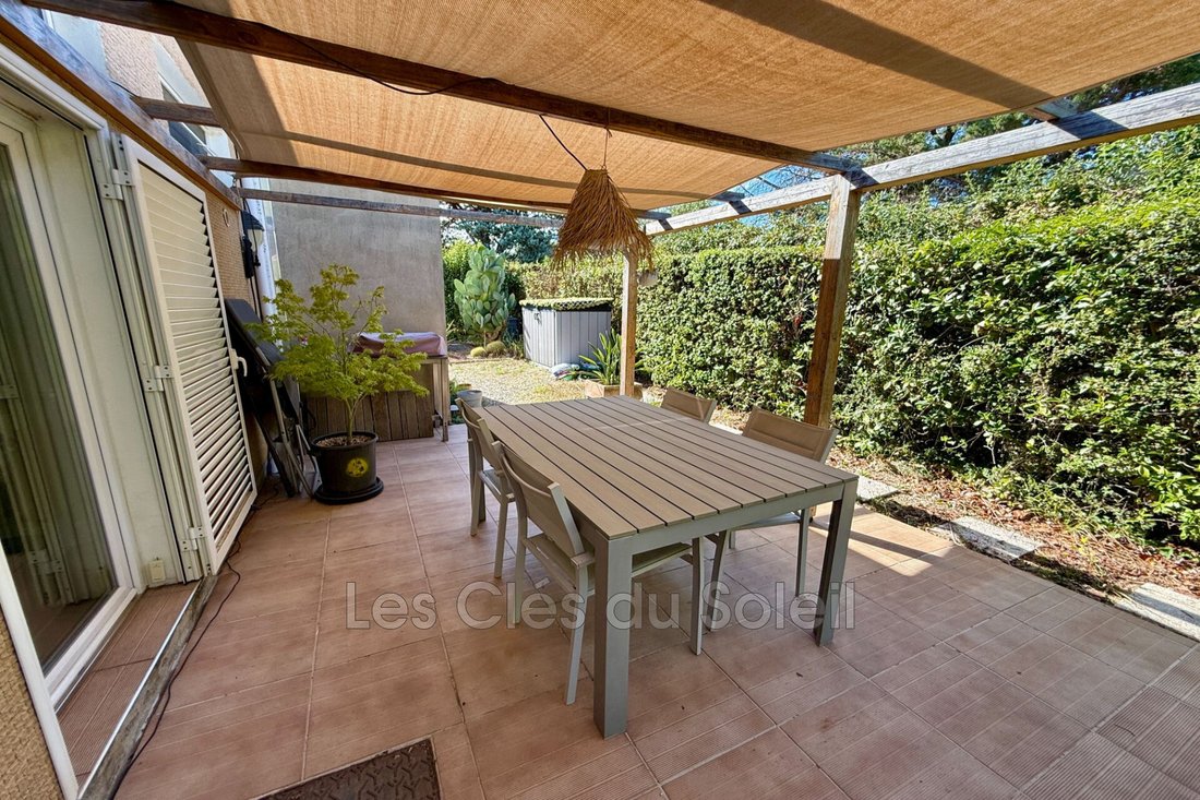 Villa in Hyeres, Provence-Alpes-Côte d'Azur, France 5 - 18871588