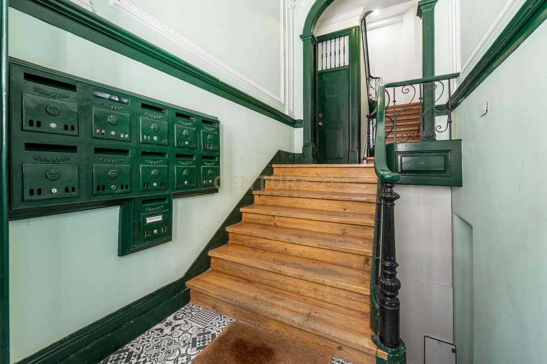 Apartment in Estrela, Lisbon, Portugal 3 - 18877313