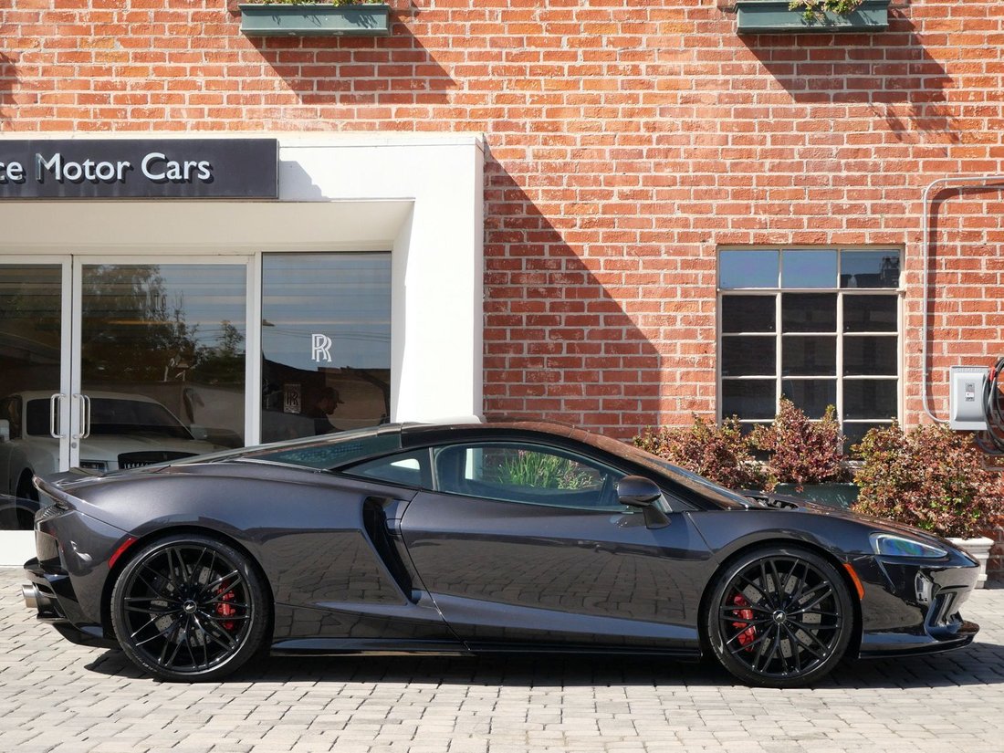 Coupe in Beverly Hills, CA, United States 3 - 18877557