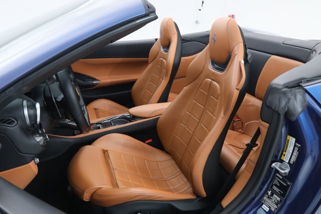 Cabriolet in Fort Lauderdale, FL, United States 5 - 18877619
