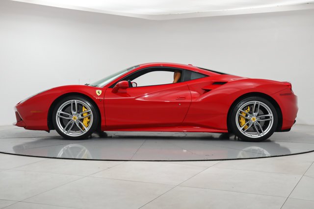 Coupe in Fort Lauderdale, FL, United States 4 - 18877608