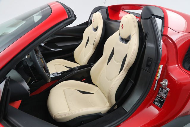 Cabriolet in Fort Lauderdale, FL, United States 5 - 18877613
