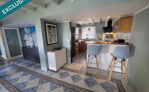 Casa a Campagne, Lanester, Francia 1