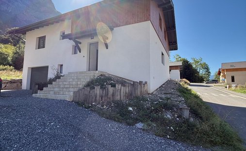 Casa en Magland, Auvernia-Ródano-Alpes, Francia 1