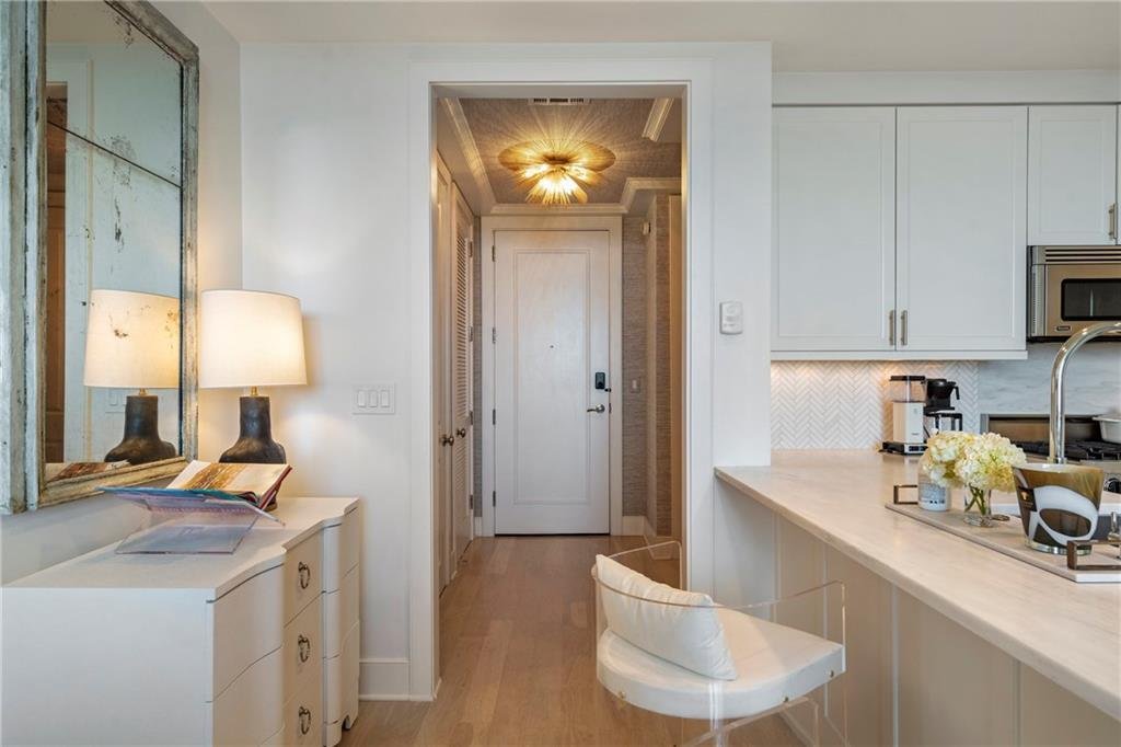 Condo in Atlanta, Georgia, United States 5 - 18877922