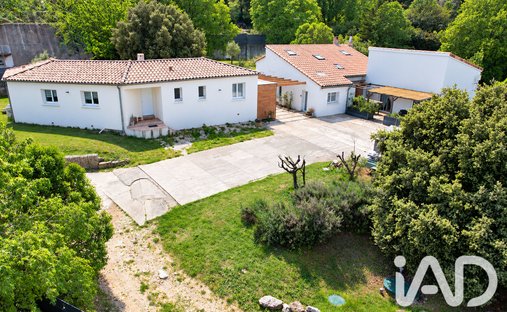 Casa a Malataverne, Auvergne-Rodano-Alpi, Francia 1