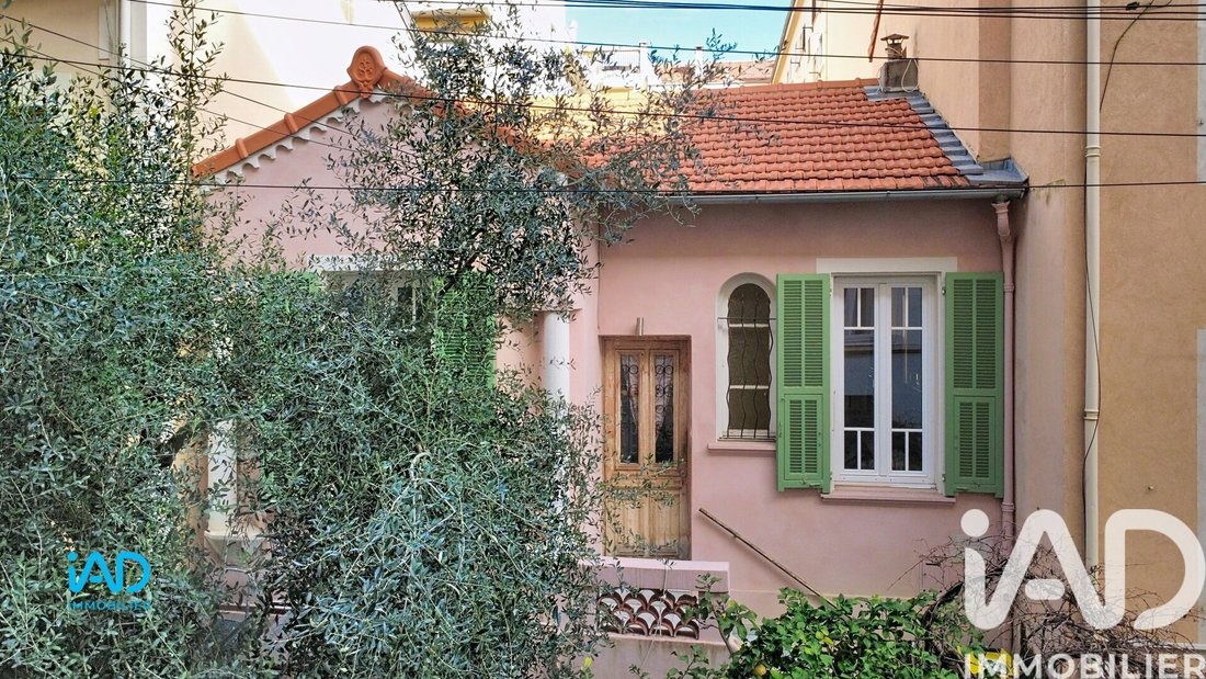 Casa en Niza, Provenza-Alpes-Costa Azul, Francia 1 - 18880120