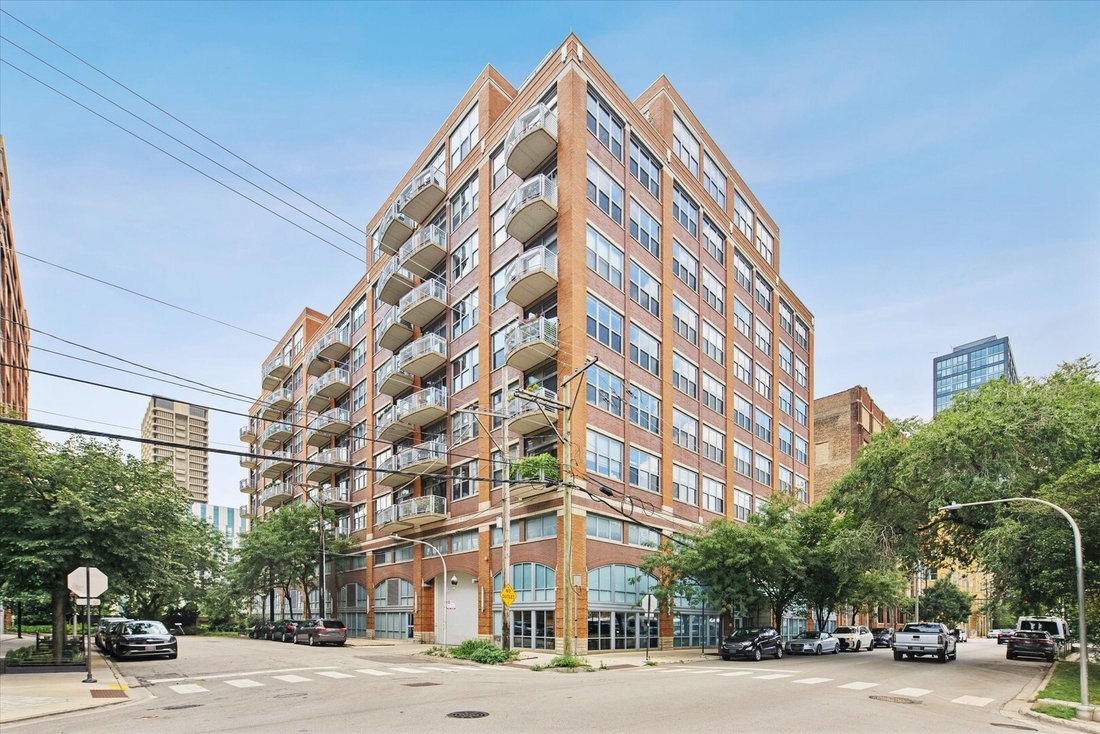 Condo in Chicago, Illinois, United States 1 - 18877748