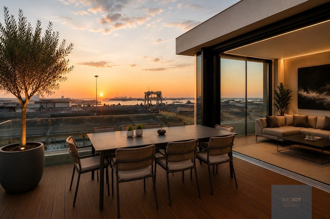 Apartment in Matosinhos e Leca da Palmeira, Porto District, Portugal 1 - 18877936