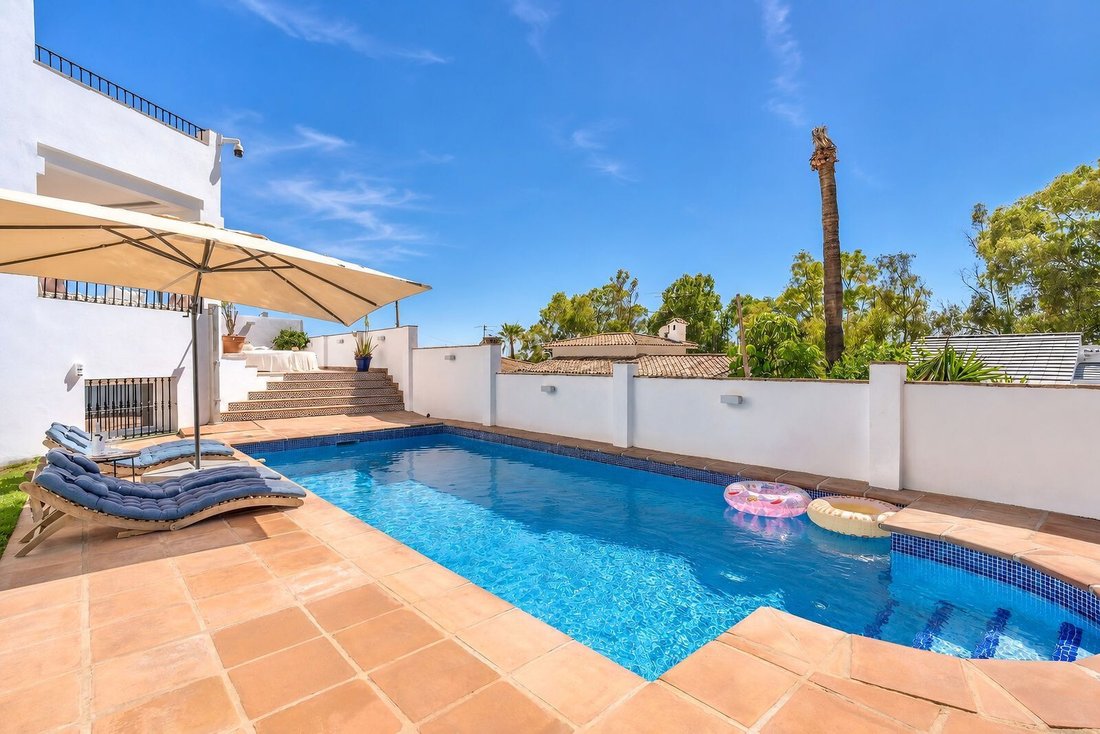Villa a Nueva Andalucía, Marbella, Spagna 1 - 18877812