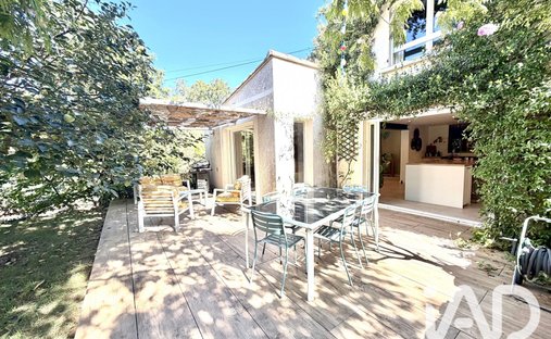 House in Saint-Laurent-des-Arbres, Occitania, France 1