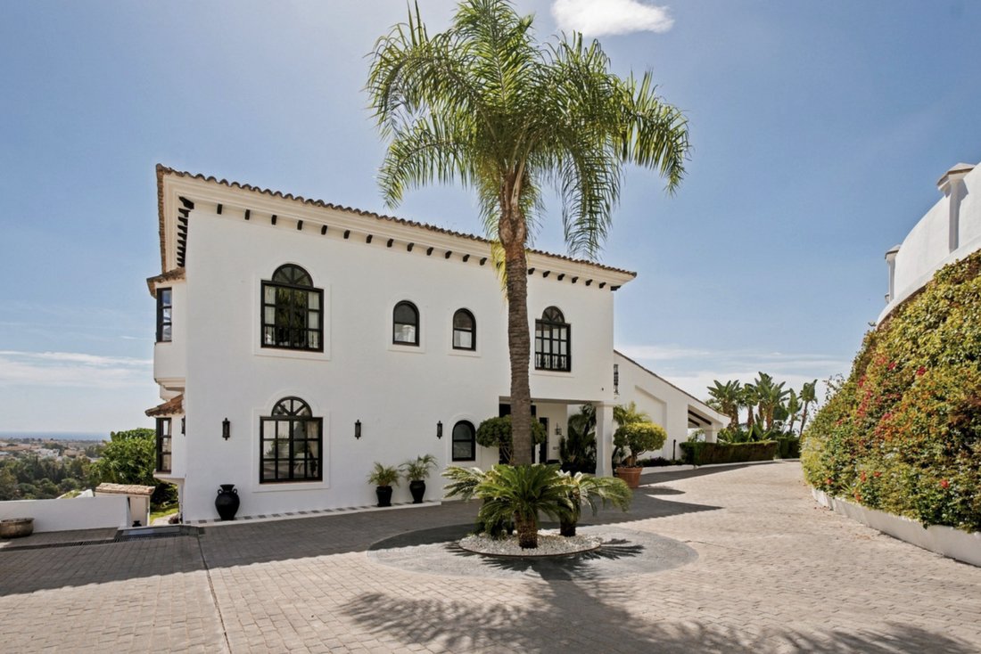Villa a Benahavís, Andalusia, Spagna 1 - 18877806
