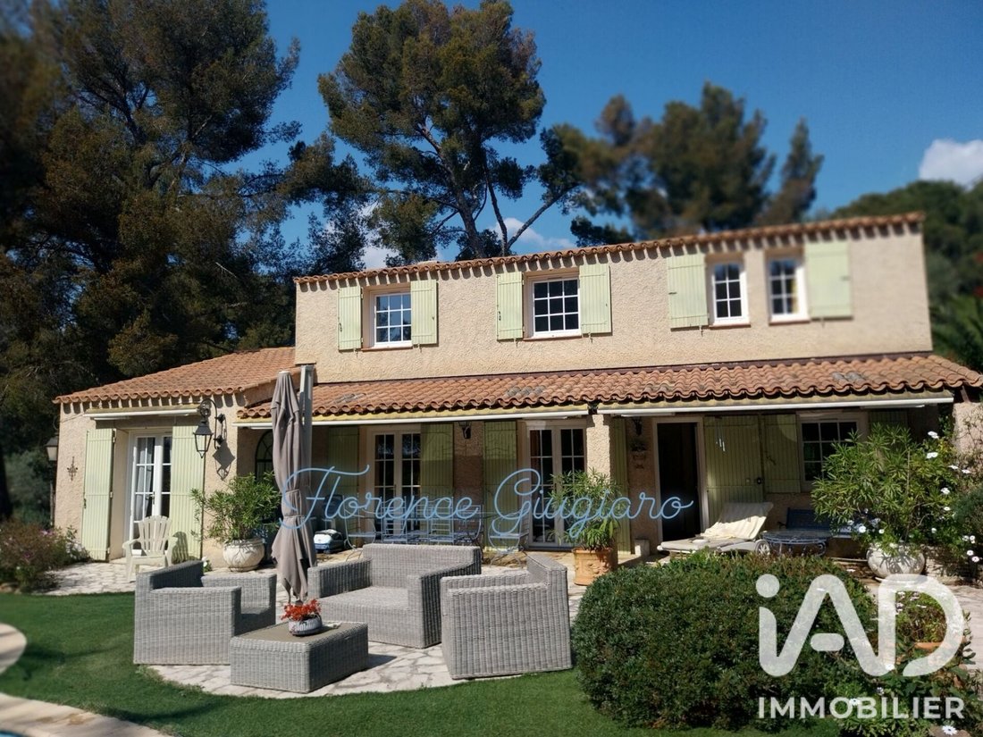 Casa en Sanary-sur-Mer, Provenza-Alpes-Costa Azul, Francia 4 - 18880091