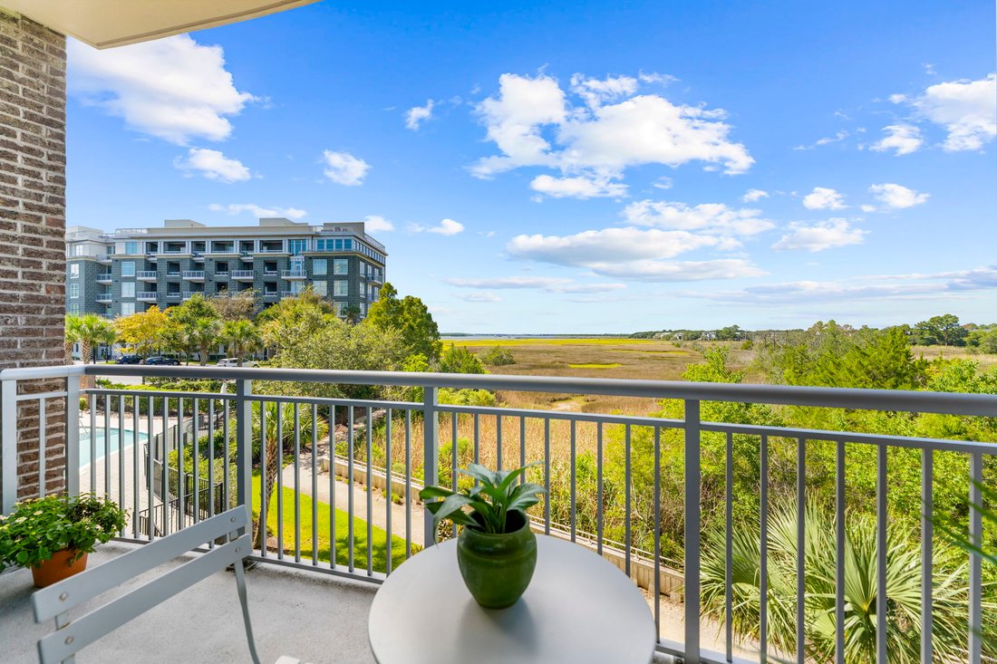 Condo in Mount Pleasant, South Carolina, United States 2 - 18877851