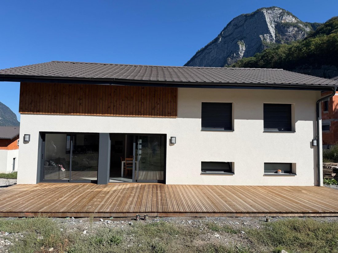Casa a Magland, Auvergne-Rodano-Alpi, Francia 1 - 18878538