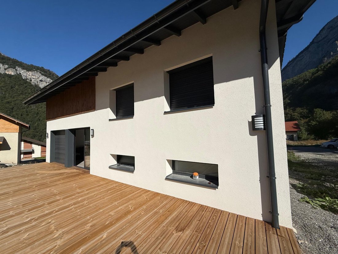 Casa a Magland, Auvergne-Rodano-Alpi, Francia 2 - 18878538