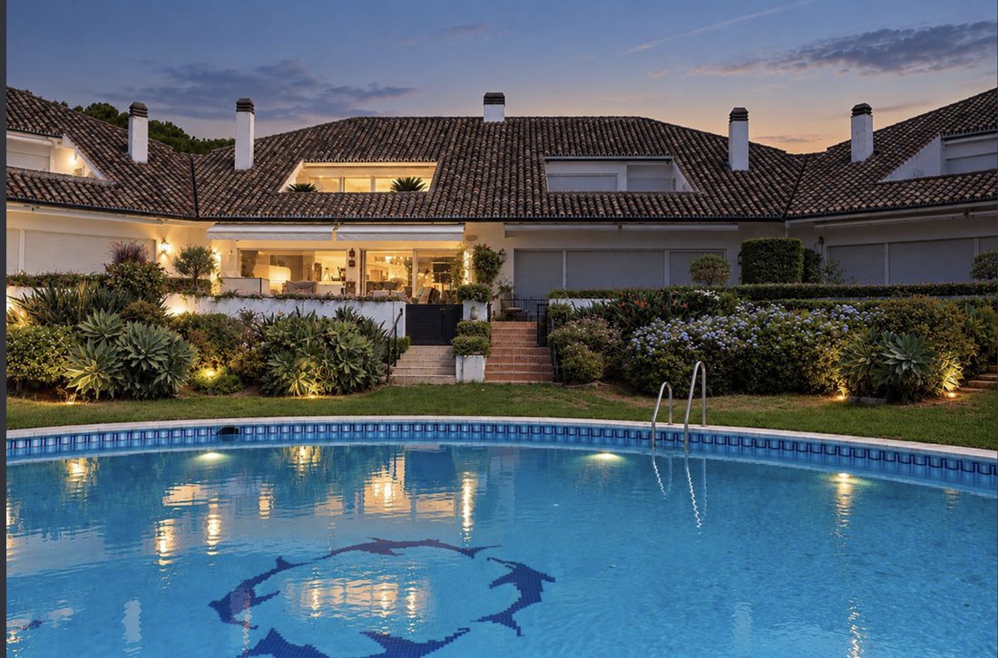 Residenza a Nueva Andalucía, Marbella, Spagna 1 - 18877819
