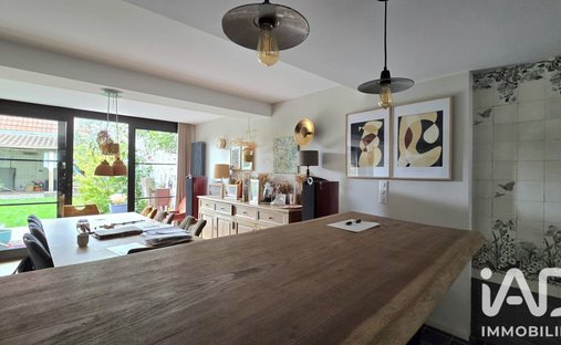 House in Centre, Linselles, France 1