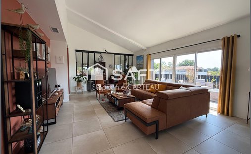 Apartment in Nord Est, Andernos-les-Bains, France 1