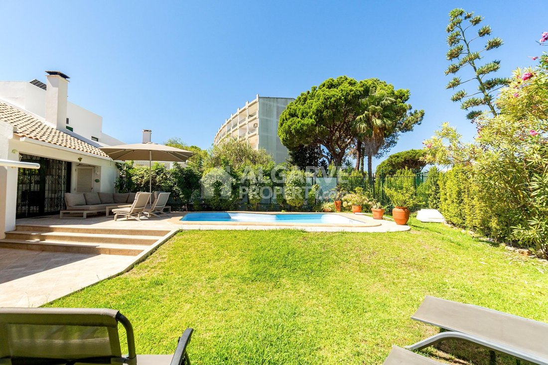 Townhouse in Vilamoura, Quarteira, Algarve 1 - 18647542