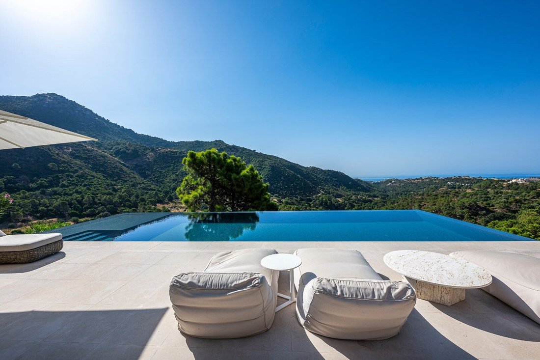 Villa a Benahavís, Andalusia, Spagna 3 - 18877835