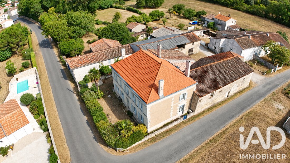 House in Corme-Ecluse, Nouvelle-Aquitaine, France 2 - 17545763