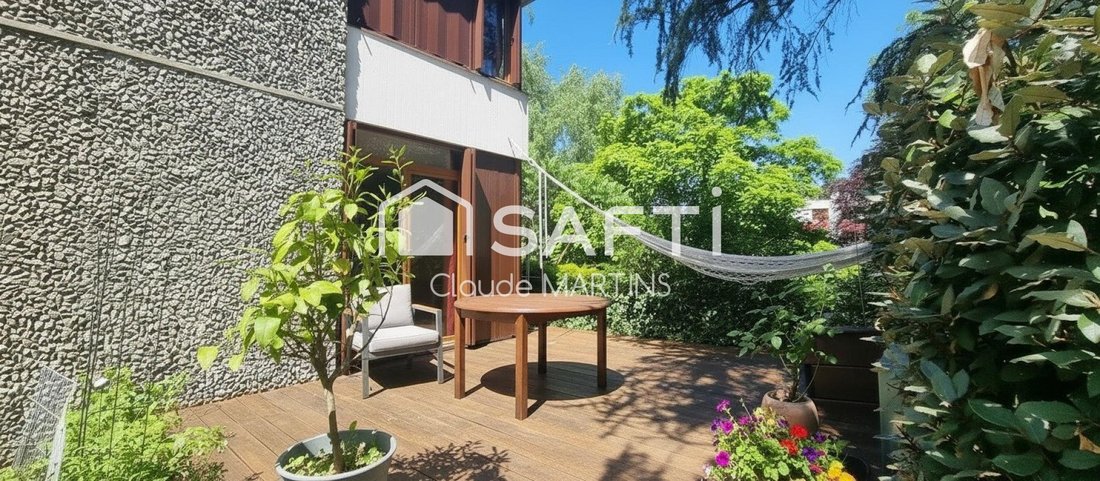 House in Orsay, Ile-de-France, France 2 - 18878589