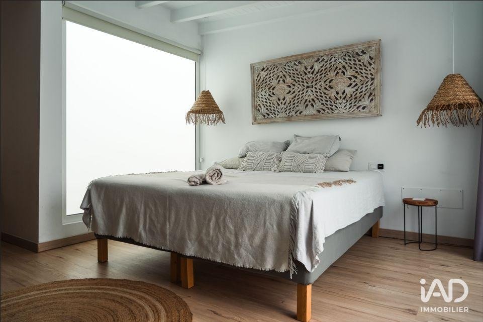 Apartment in Amiraux-Simplon-Poissonniers, Paris 18e Arrondissement, Paris 4 - 16674034