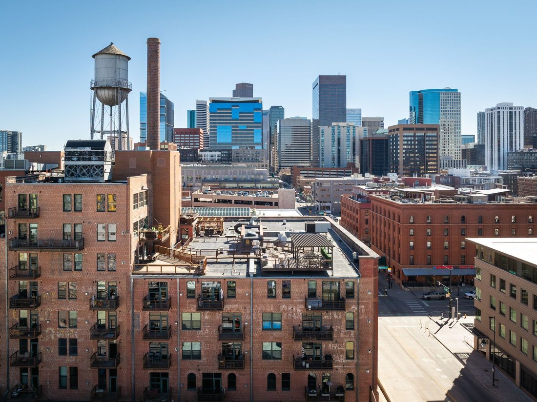 Condo in Denver, Colorado, United States 2 - 18877669