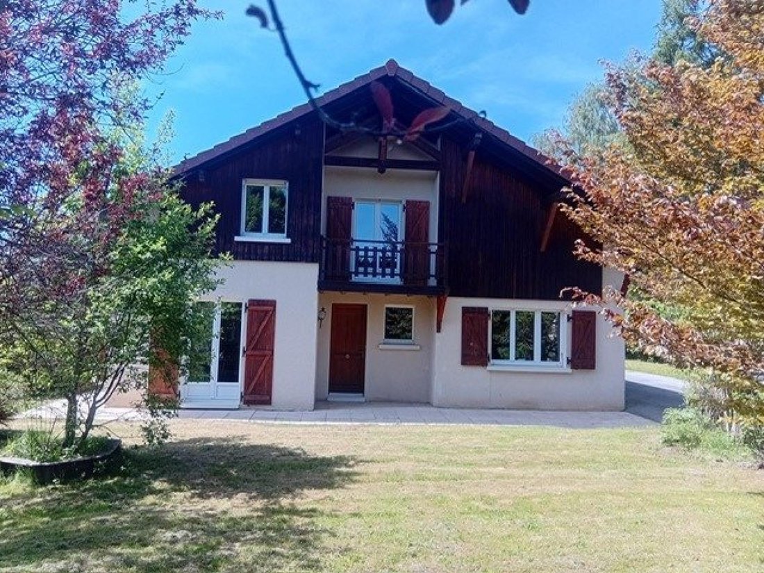 House in Le Barboux, Bourgogne – Franche-Comté, France 1 - 18878477