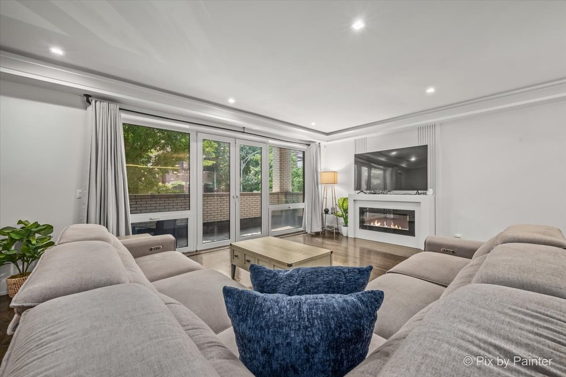 Condo in Chicago, Illinois, United States 2 - 18877859