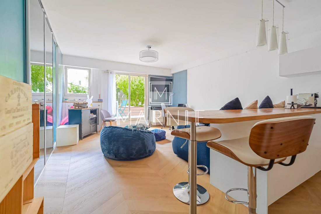 Apartment in Saint Lambert, Paris 15e Arrondissement, Paris 1 - 18877662