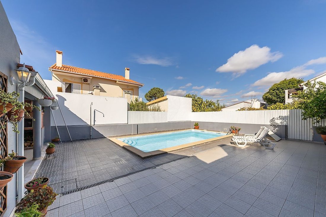 Villa in Quinta do Conde, Setubal, Portugal 2 - 18877832