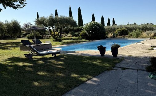 Haus in Zone Rurale Nord, Carpentras, Frankreich 1