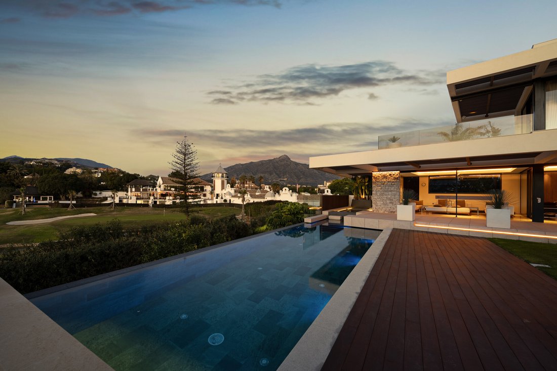 Villa in Nueva Andalucia, Marbella, Spain 5 - 18877865