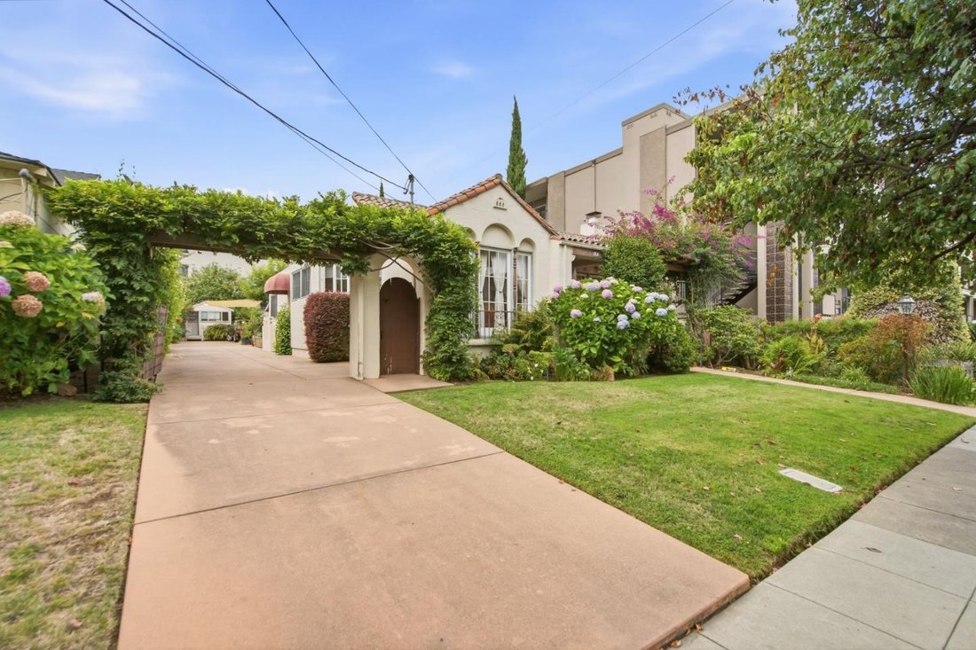 Land in San Carlos, California, United States 2 - 18877829