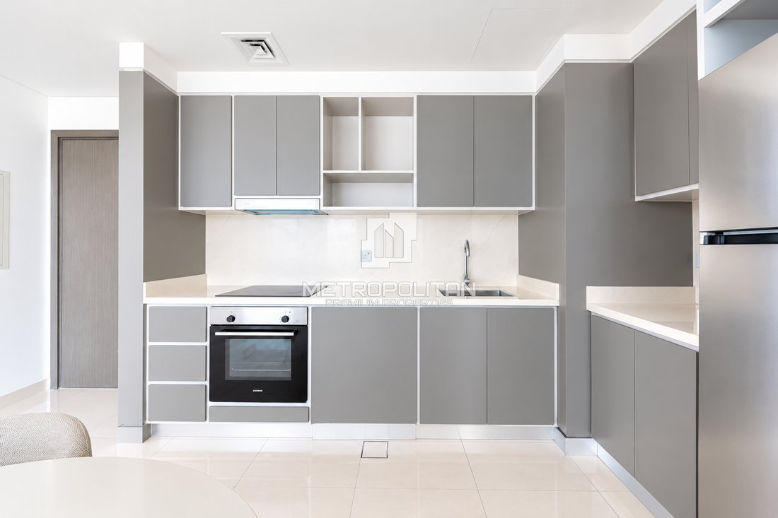 Apartment in Dubai Harbour, Dubai, United Arab Emirates 1 - 18624998